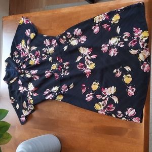 Banana Republic Floral Dress NWOT Size 4P